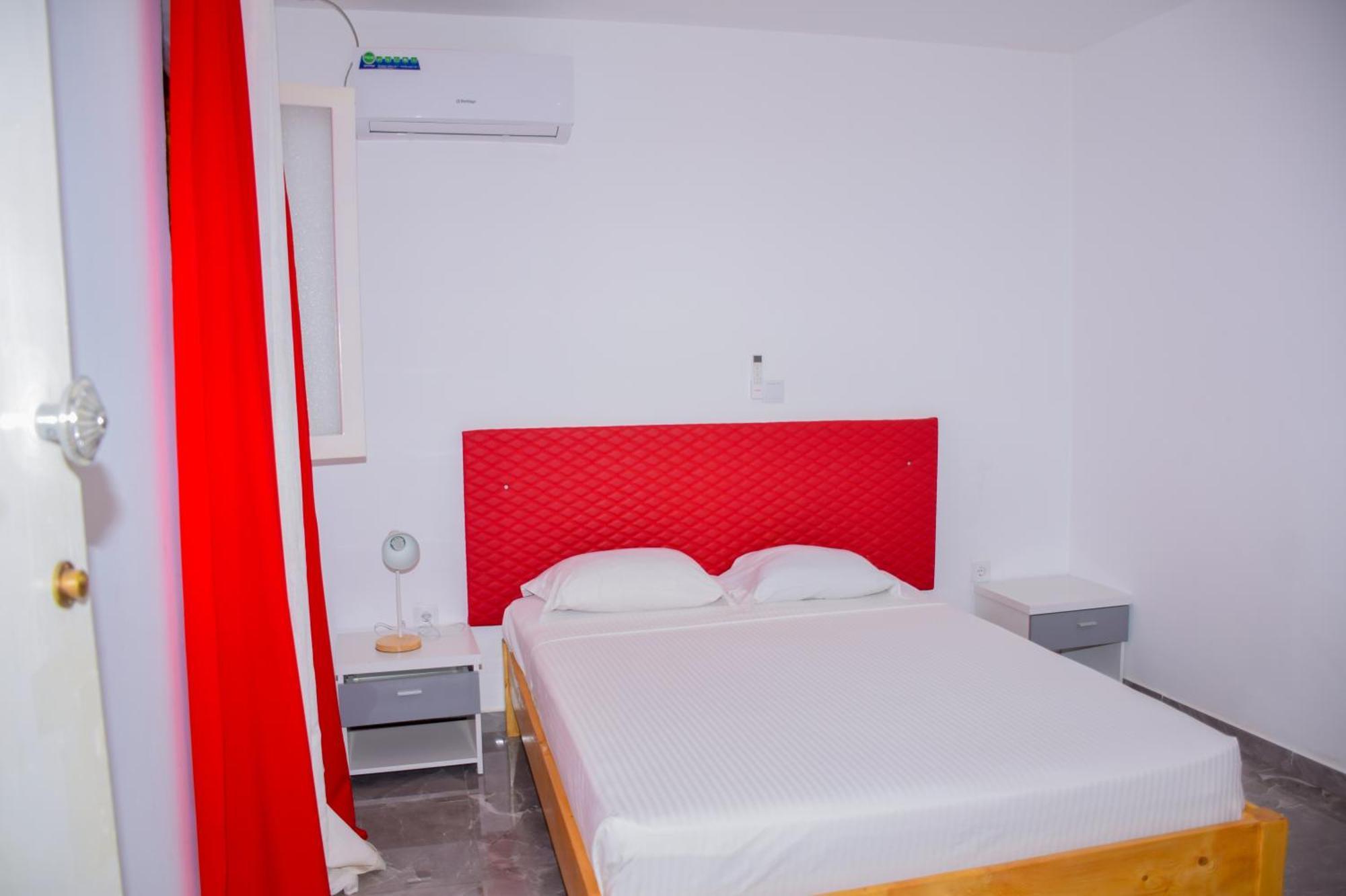 Boutique Hotel Principal ,Tarrafal ทาร์ราฟาล ภายนอก รูปภาพ